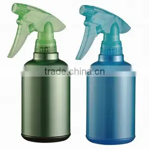 Plastic Trigger Spray Bottle thumbnail-1