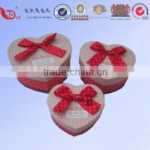 Small Christmas Gift Box in Mailbox Shape for Sale. thumbnail-6