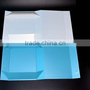 Eco-friendly Custom Blue and White Gift Boxes for Clothing Clothes thumbnail-4