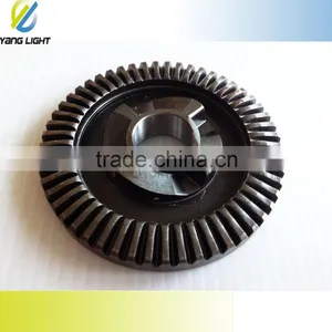 Made In Taiwan OEM High Quality Customized Forged CNC Machining Mower Alloy Steel Spur Gear thumbnail-1