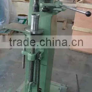 Hot Sale Tin Can Sealing Machine Manual Seaming Machine From China thumbnail-3