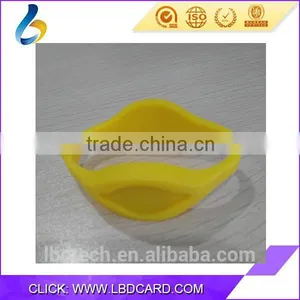 Competitive Price RFID Festival Silicone Wristband Fudan F08 Silicone Wristbands thumbnail-3