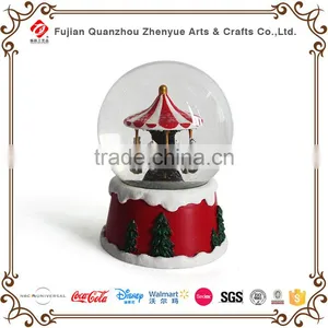OEM Customized Resin Glass Snow Globe thumbnail-1
