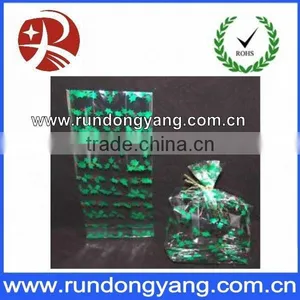 Beautiful Green Plastic Christmas Gift Bag thumbnail-1