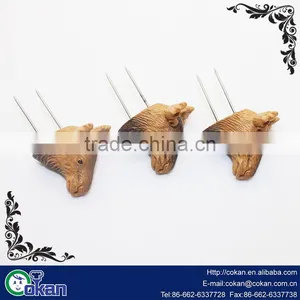 New Style Squirrel and Deer Corn Holder/BBQ Corn Fork/Corn Skewer thumbnail-1