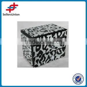 Black Metallic Jewelry Boxes thumbnail-1