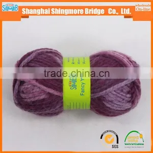 2016 China Fancy Yarn Supplier Cheap Wholesale Good Quality Chunky Acrylic Yarn for Knitting thumbnail-2
