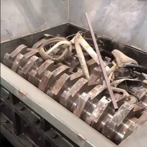 Industrial High Quality Recycling Crushing Machine Waste Paper Plastic Pipe Shredding Single Shaft Shredder thumbnail-2