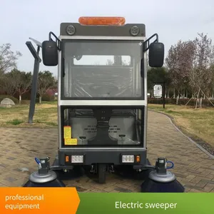 Small Outdoor Electric Road Sweeper, New Energy Street Sweeper, Easy to Operate, With High-pressure Cleaning thumbnail-4