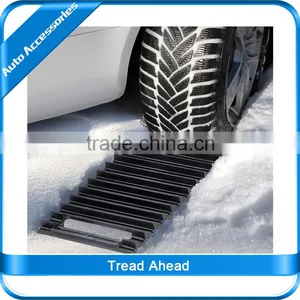 Outdoor Tread Ahead Ice Scraper for Winter Snow Scraper thumbnail-1