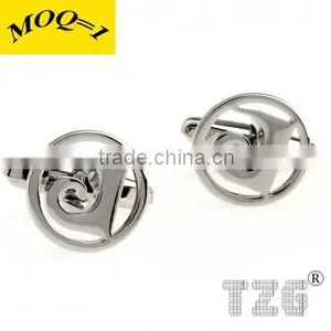TZG05057 Character Cufflink thumbnail-1