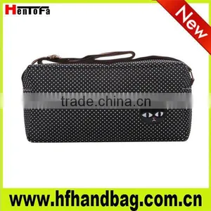 2013 New Canvas Leisure Shoulder Bag thumbnail-1