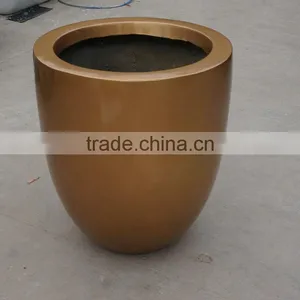 Modern Frp Planter thumbnail-2