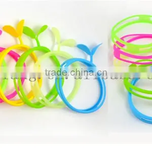 Creative Design Multifunctional Universal Silica Gel Hand Ring thumbnail-3