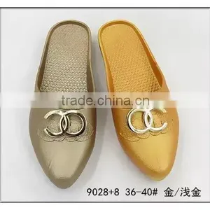 New Design Comfortable Sandal for Women thumbnail-1