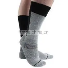 Fashion Custom Wholesale Ski Socks thumbnail-1