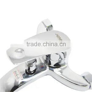 2015 New Design Three Way Bathroom Tap Faucet thumbnail-4