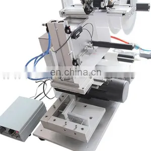 YTK-60D Flat Bottle Labeling Machines For Square Bottle Labels Sticker Labeling thumbnail-2
