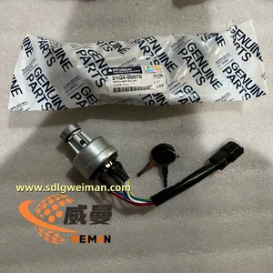 ORIGINAL HYUNDAI Start Key Assy 21Q4-00070 for Hyundai R140LC-9 R140W-9 R170W-9 R180W-9 R210W-9 thumbnail-1