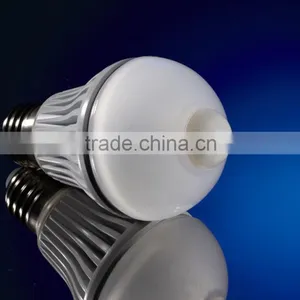 UL Certification High Brightness120V 700lm A19 7w E26 Led Bulb thumbnail-3