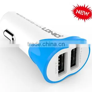 2 Port USB Car Chager thumbnail-1