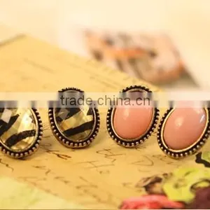 Latest Fahion Hot Selling Vintage Earrings thumbnail-2