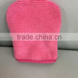 Microfiber Makeup Remover Mitts thumbnail-5