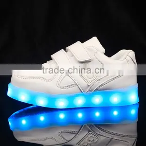 2016 The Latest Low MOQ Buckle Strap Child Shoe LED Light Up Kids Shoes thumbnail-4