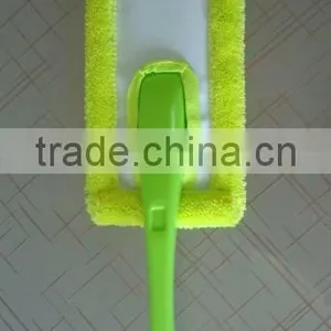 SMART MICROFIBER CLEANING DUSTER thumbnail-1