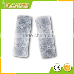 Wholesale SET Car Sheepskin Seat Belt Gray Shoulder Pad- Two Pack- A Must Have for All Car Owners for a More Comfortable Driving thumbnail-1
