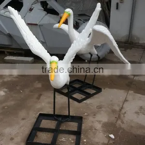Customized Life-size Fiberglass Sea Gull Figure thumbnail-2