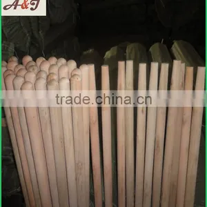 Natural Wooden Shovel Handle thumbnail-5