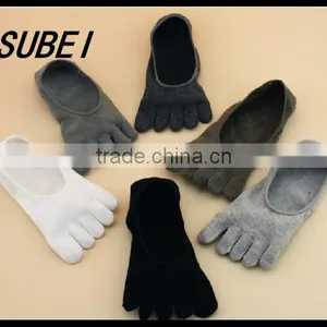 Pure Cotton Invisible Fingers Socks Male Cotton Toe Sock thumbnail-2