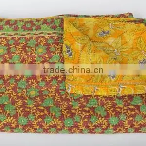 Indian Old Heavy Vintage Kantha Quilts Bedspread Throw Blanket Ethnic Reversible Bed Cover thumbnail-1