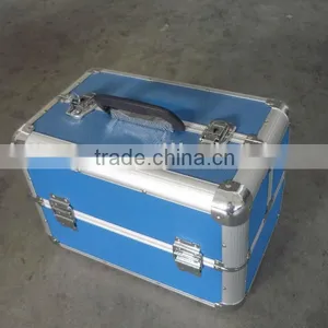 Aluminum Barber Tool Case thumbnail-1