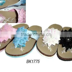 Ladies' Fashionable Flat Slipper /Summer Slipper thumbnail-1