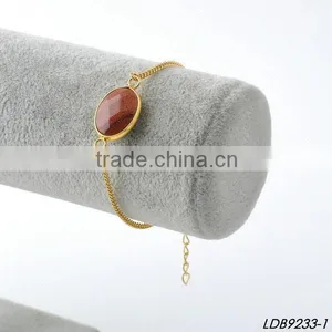 Delicate Gold Chain Oval Glass Bracelet thumbnail-3
