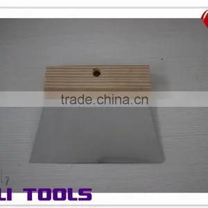 Stainless Steel Blade Scraper With Wooden Handle thumbnail-1