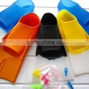 Silicone Swimming Fins for Diving ,swimming ,training thumbnail-1