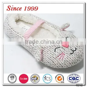 New Design Oem Brand Snug Bedroom Suede Fabric Children Indoor Fancy Slippers thumbnail-2