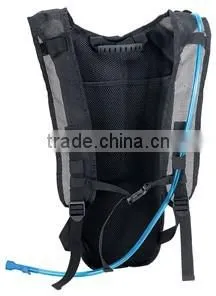 Light Running Backpack With 2L Bladder thumbnail-6