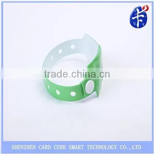 Professional Manufacturer of One-off Wristband thumbnail-2
