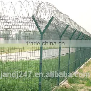 Low Price Green Color Barbed Wire for Construction thumbnail-1