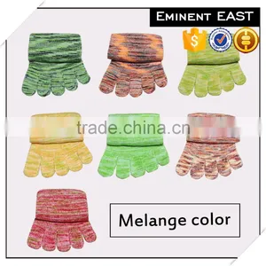 Breathable Colorful Mix Blend Yarn Bamboo Five Toe Socks thumbnail-1