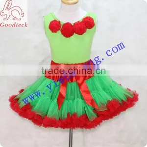 Wholesale Christmas Baby Girls Clothing Set , Christmas Pettiskirt Set thumbnail-1