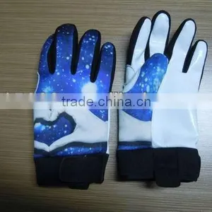Neoprene Gloves thumbnail-1