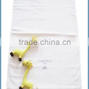 Face Towel as Cosmetic Gift Promotion thumbnail-1