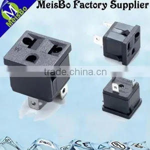 Small Square Shape Portable Battery Powered Outlet thumbnail-1