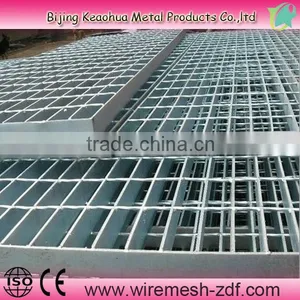 Cast Iron Sewer Grate thumbnail-1