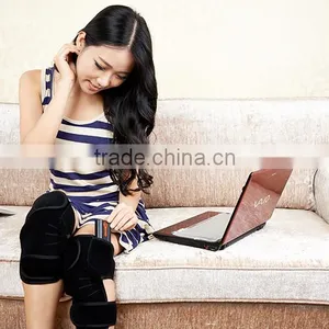 Wearing Electric Heated Knee Pad thumbnail-1